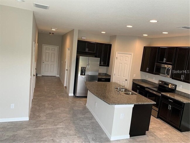 Photo - 7042 Grand Elm Dr