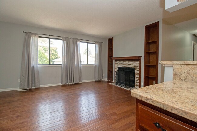 Photo - 7626 Wedgewood Ct N