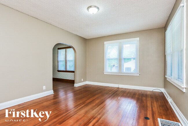 Photo - 11714 Larimore Rd