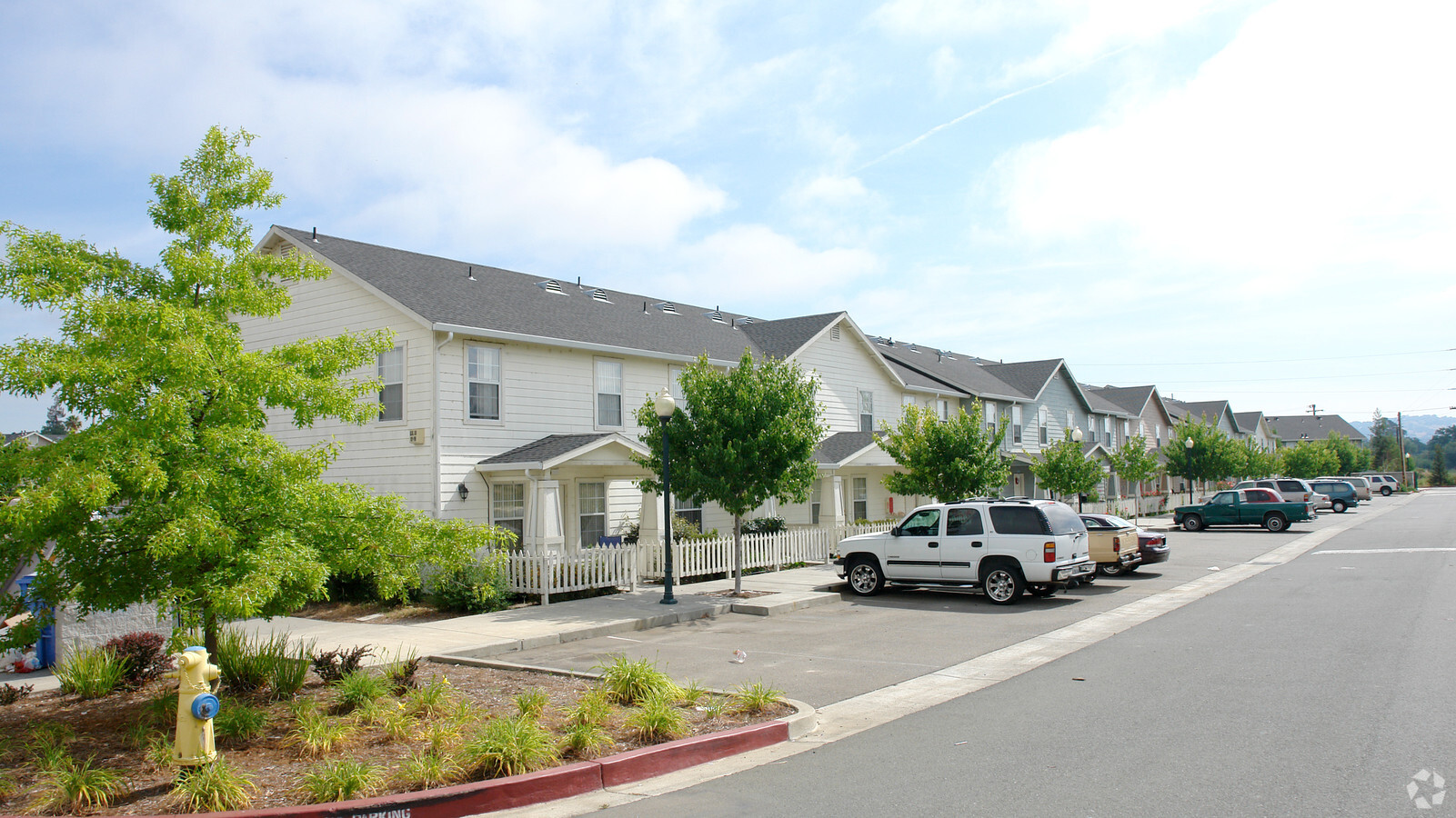 Windsor Park Apartments - Windsor Park Apartments