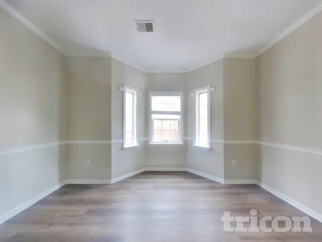 Photo - 3182 Gainsborough Ct