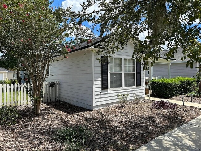 Photo - 3813 NW 27th St