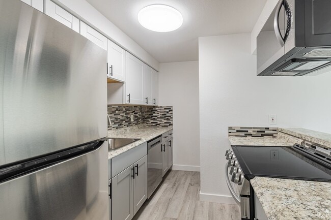Images Garden View Apartments
