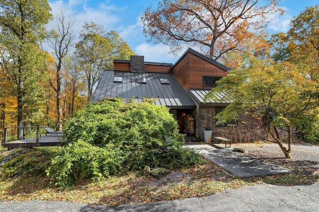 Photo - 16 Old Wagon Rd