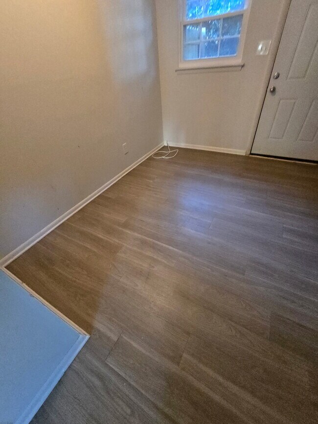 Photo - 1620 Crest Rd Unit 1620