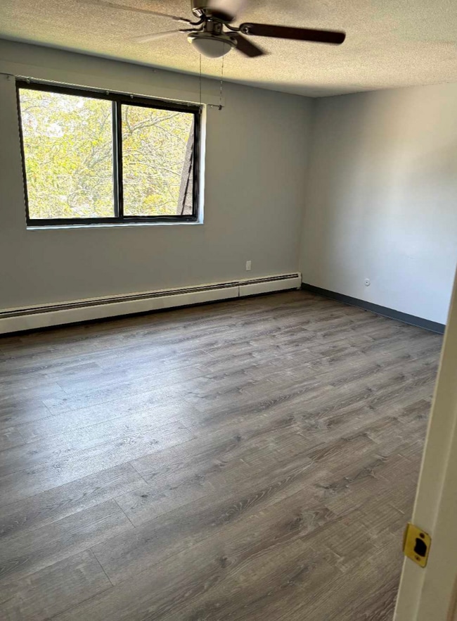 Photo - 16 Tiffany Rd Unit # 7