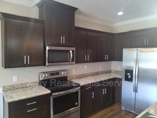 Photo - 729 Burke Dr