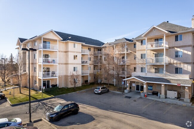 Photo - Kirkness Park Apartments