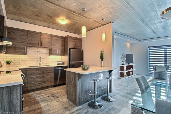 Photo - 1182 Cardinal Ct Unit 109