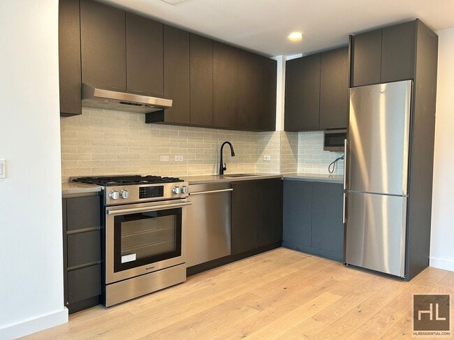 Photo - NORTHERN BOULEVARD Unit 5L