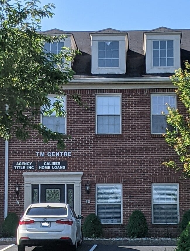 Photo - 833 Valley College Dr Unidad #12