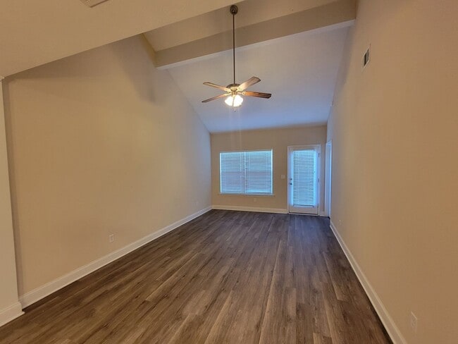 Photo - Lakeview Commons - Columbia County