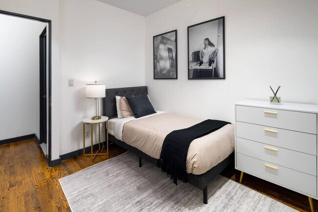 Photo - 509 E 87th St Unit ID407782P