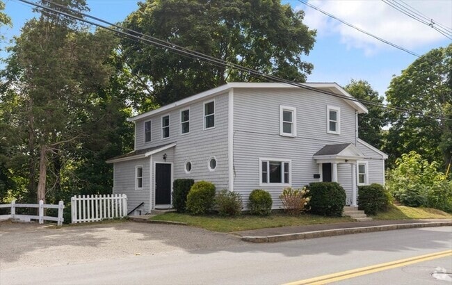 Building Photo - 7 Newbridge St Rental