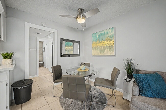 Photo - 3737 E Turney Ave Unit 119