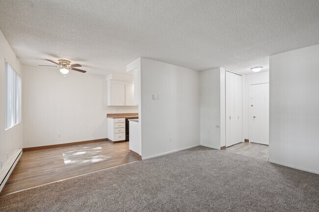 Georgetown Manor Apartments
