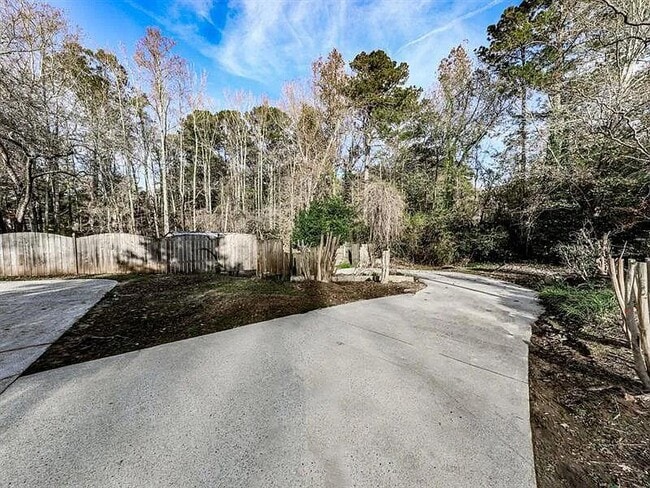 Photo - 2189 Chartwell Dr