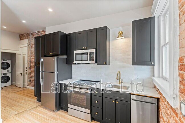 Photo - 1256 N Clarkson St Unit #3