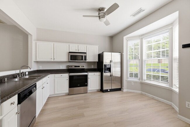 Photo - 3221 Mannington Dr