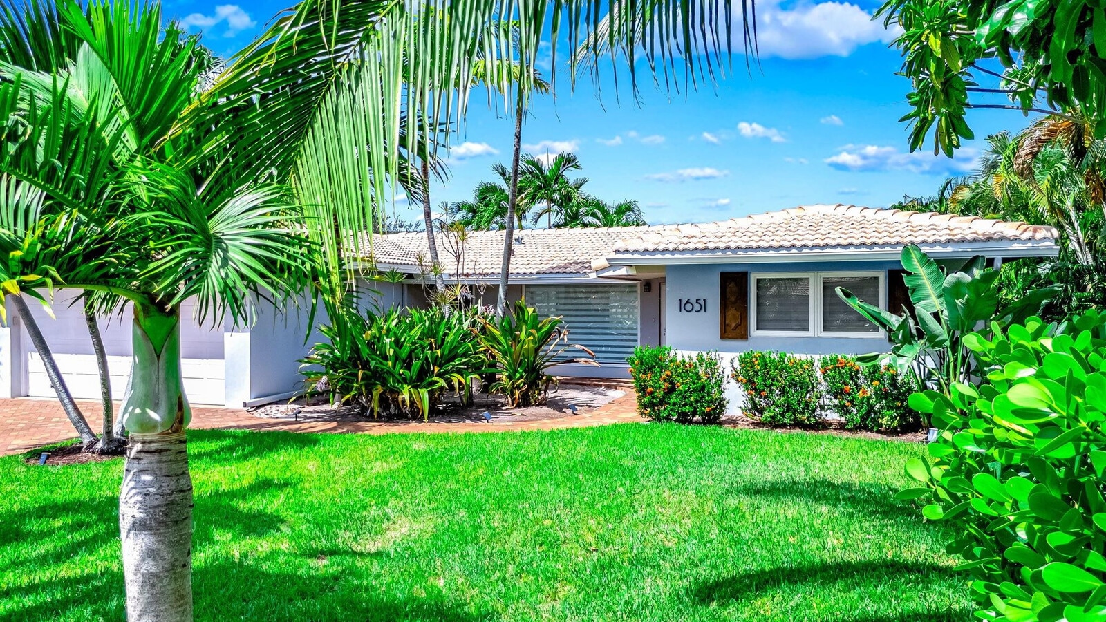 Photo - 1651 NE 54th St