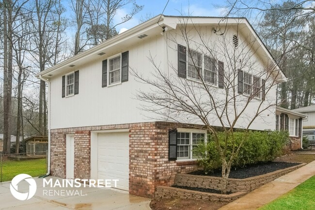 Photo - 735 Shannon Ln