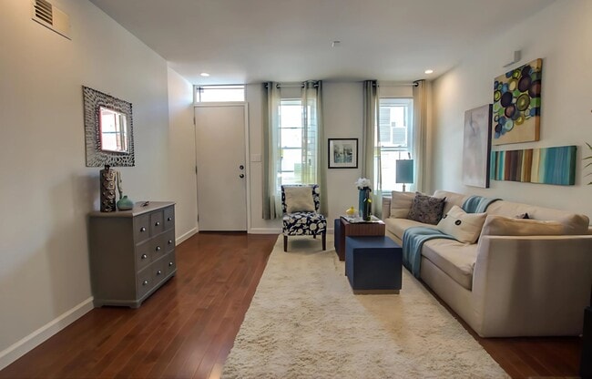 Photo - 1510 Montrose St