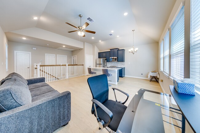 Photo - 11913 Briarwood Hill Way