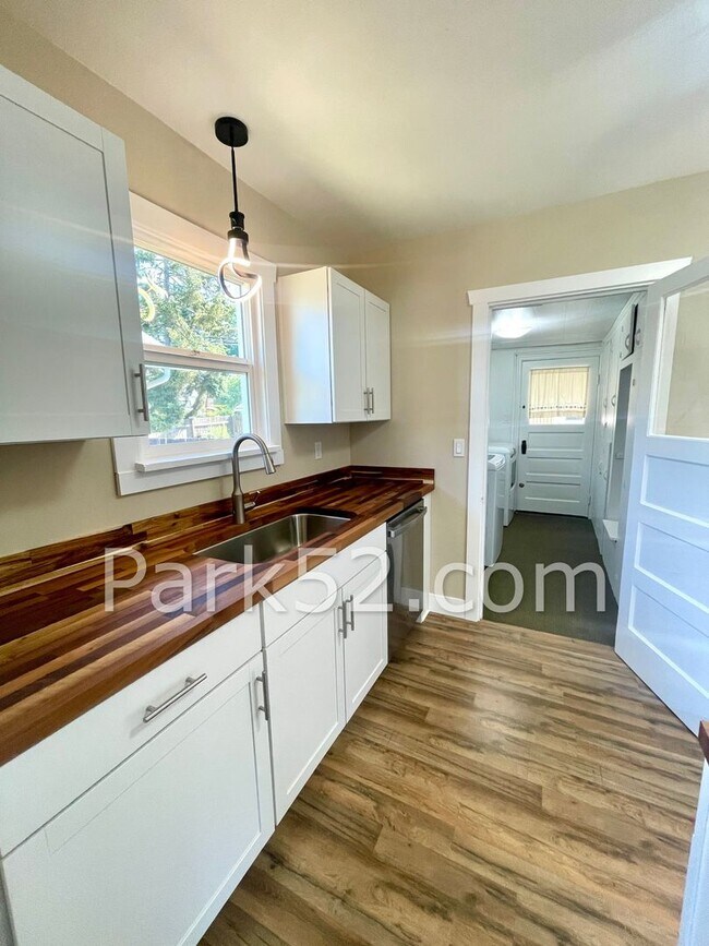 Photo - 917 N Proctor St