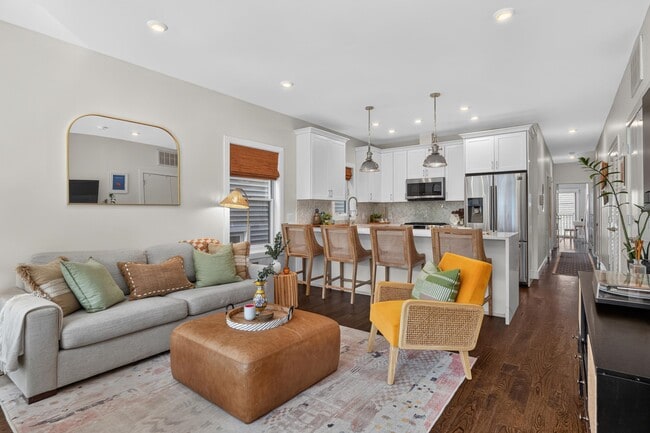 Photo - 112 Webster Ave
