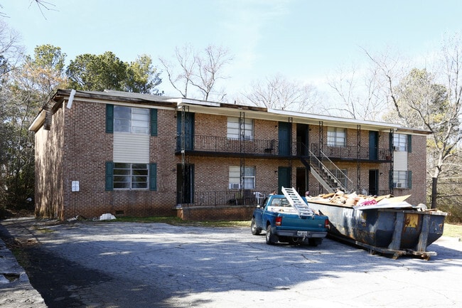 Photo - Glade Road Apartments