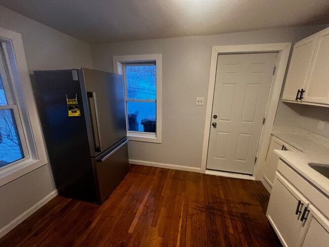 Photo - 165 Pleasant St Unit 1
