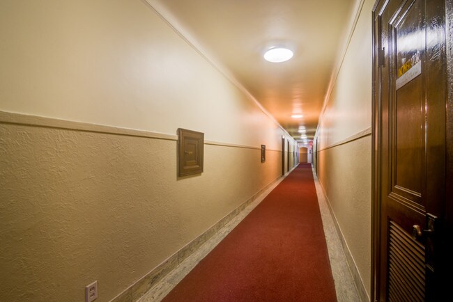 SYLVESTER MANOR APARTMENTS