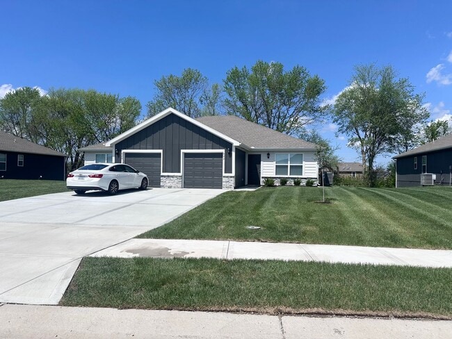 Photo - 620-622 Fall Meadow Unit 622 Fall Meadow