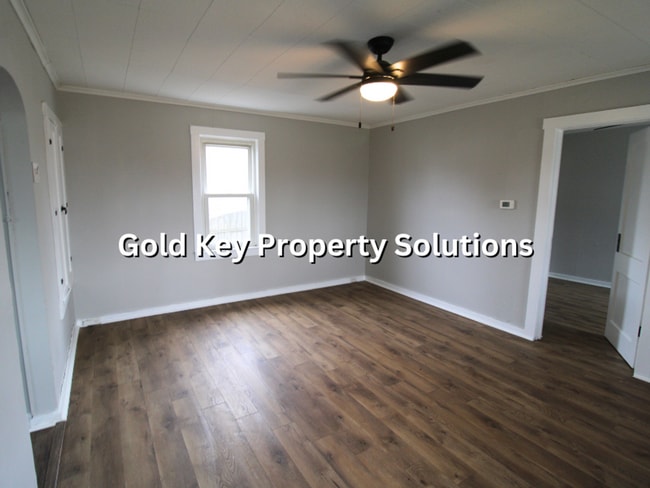 Photo - MUNCIE 1 BR 1 BA House with Central Air and Fenced Backyard (NO SECTION 8)