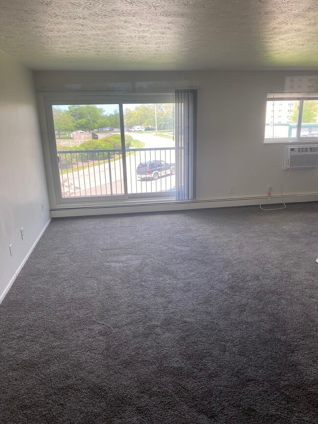 Dorchester Village Apartments For Rent in Richmond Heights, OH