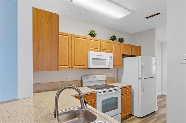 Photo - 16045 Emerald Cove Rd