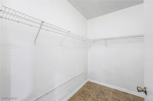 Building Photo - 8407 Bernwood Cove Loop Unit 511 Rental