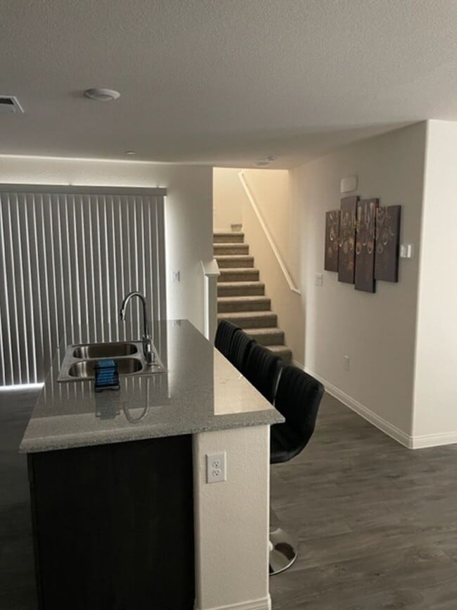 Photo - 7005 Magenta Moon St