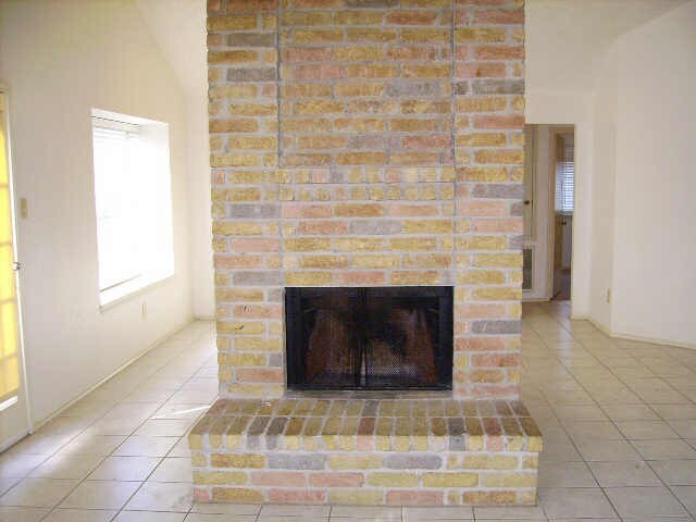 Photo - 2046 Hickory Glen Dr