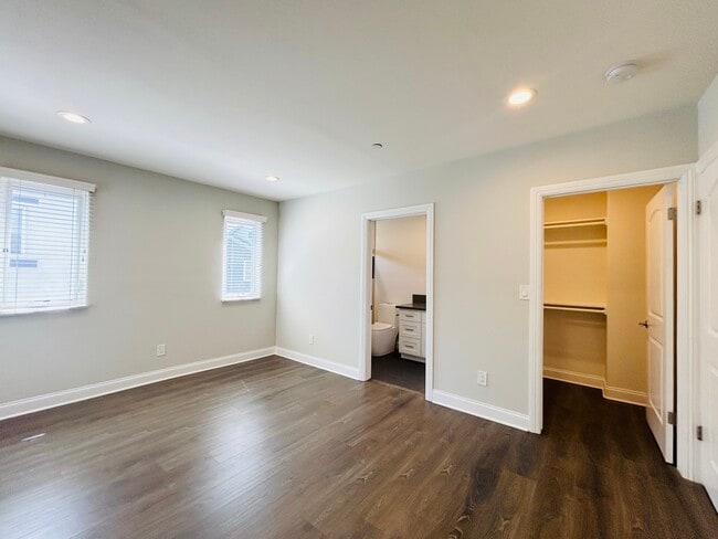 Photo - 7205 S La Cienega Blvd