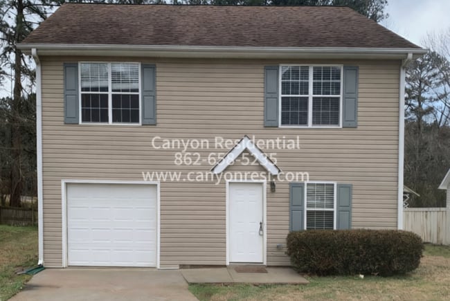 Building Photo - 125 Bay Ct Dr