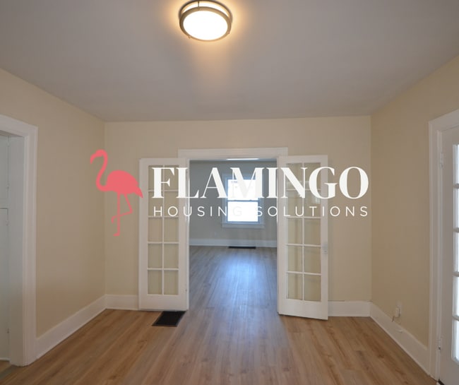 Photo - 1143 Vernon Dr