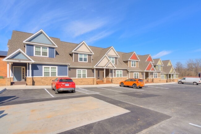 Photo - 91 E Main St