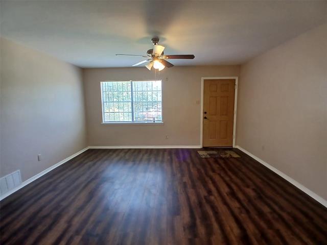 Photo - 2557 Talco Dr