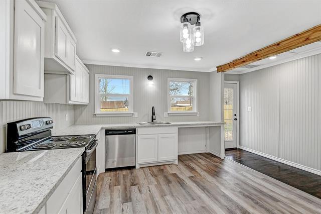 Photo - 513 E Washington St