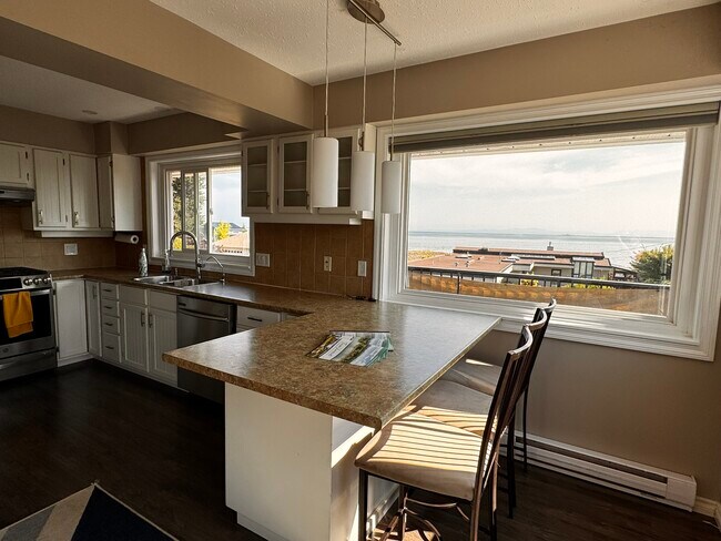 Photo - 4786 Kilmarnock Dr