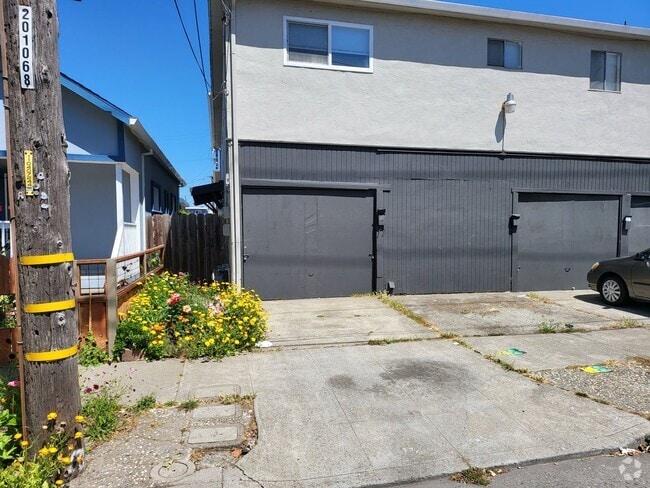 Building Photo - 418 C St Unit 418 C Street Rental