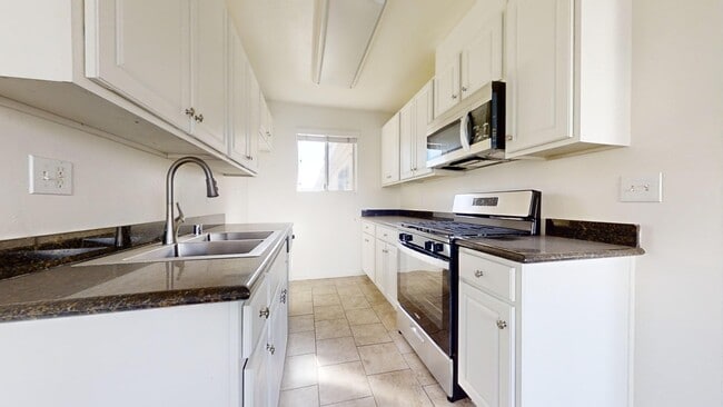 Photo - 20235 Cohasset St Unidad 9