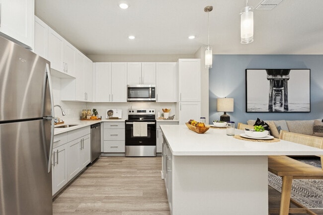 Photo - Ascend Mirada