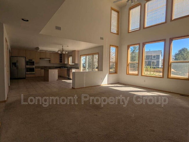 Photo - 3581 Larkspur Cir